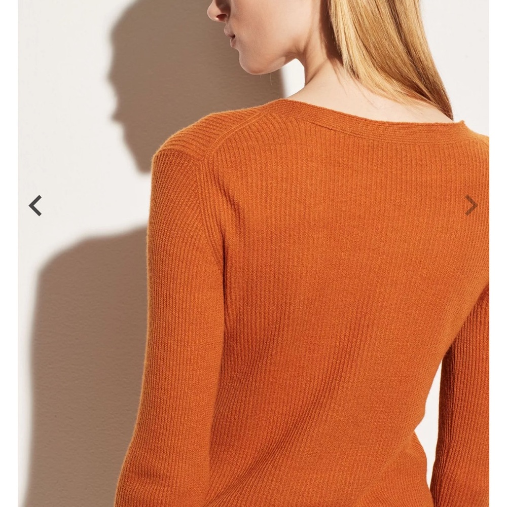 Vince Lightweight Cashmere Long Sleeve V-Neck Henley Sweater - Picture 2 of 7